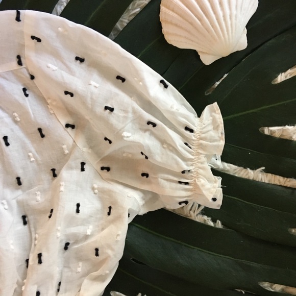 NWOT🌟Darling Oliviaceous Top - Picture 9 of 14